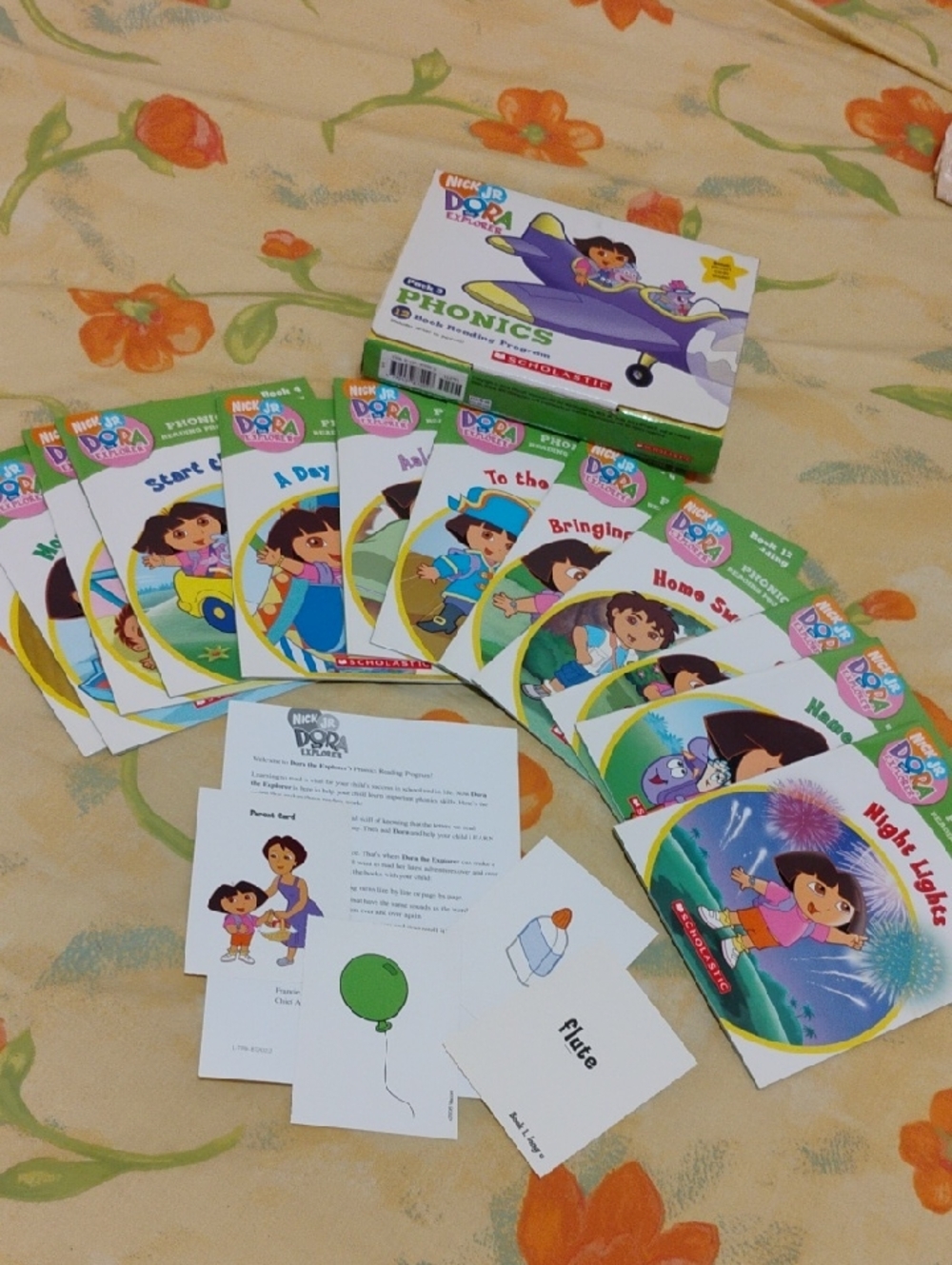 DORA 12 Phonics Books Beginners Set - Colorful Kids Learning Kit